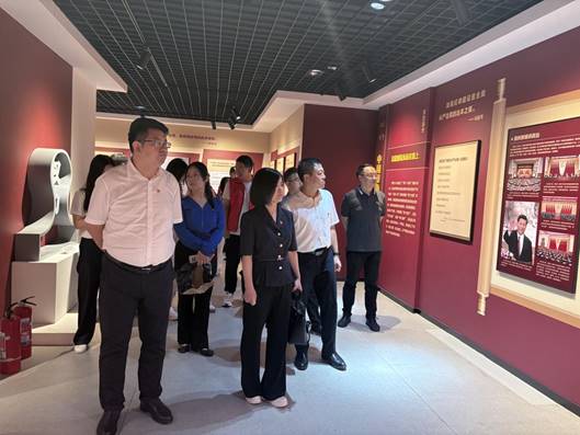 98bf0a15c8c1942c0115f16beb14126 98bf0a15c8c1942c0115f16beb14126